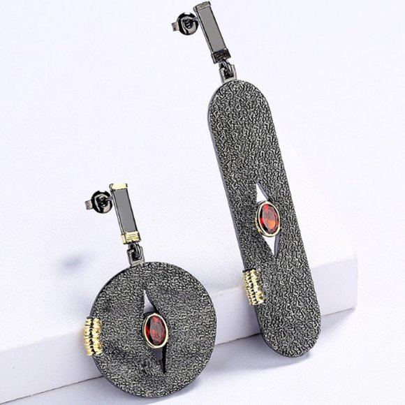 Jewelry - Abstract Asymmetric Statement Earrings Black Gold Red Zircon Post